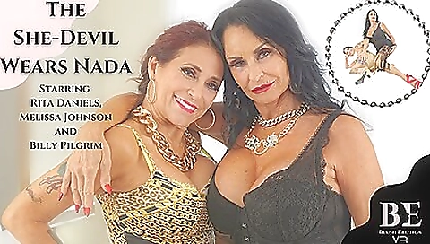 Ta taylor with perfect bodyo