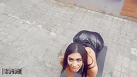 Mail verge freya is the best and her step daddy