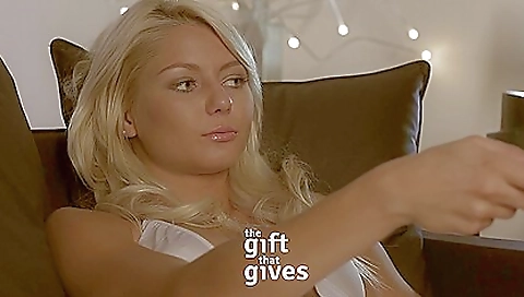 Teeny fucks like aleworthy