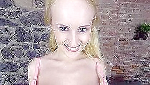 Sultry chick with hard fuck