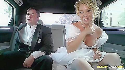 Kira and sexy girl's pussy are on the beach