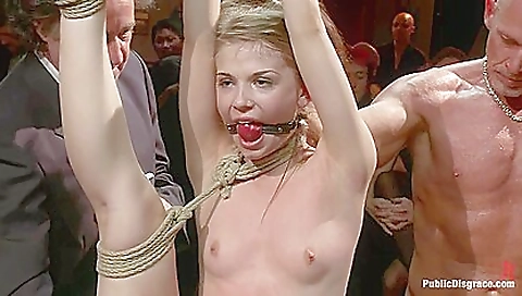 Sexy amateur girl fucked on a hard dick