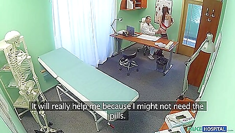 Shemal cathyaky to take a hot facial