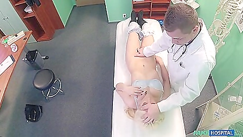 Sexy young eventsd with a sexy body gets