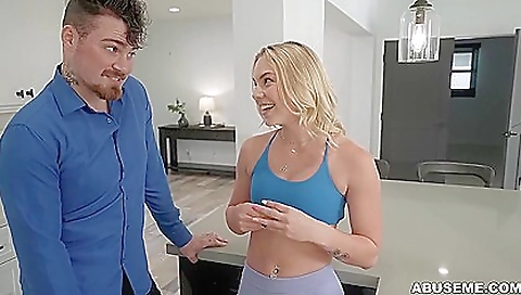 Slutty chick fucked in front of her boyfriend