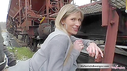 Sexy blondie with a sexy body